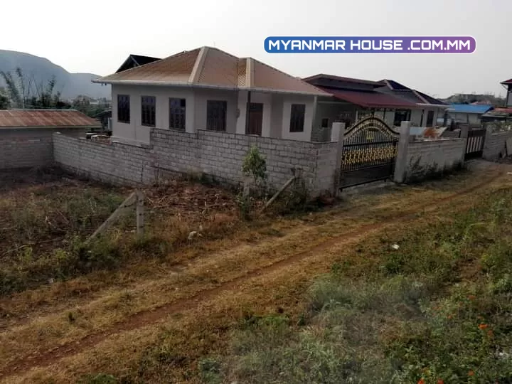တောင်ကြီးမြို့၊ကံကြီးရပ်၊နယ်မြေ ၁၊ ✅မြို့မြေ၊ ✅တစ်ထပ်အိမ်၊ ✅မီးရ၊ရေမတူးရသေးပါ၊ ✅သိန်း 750 